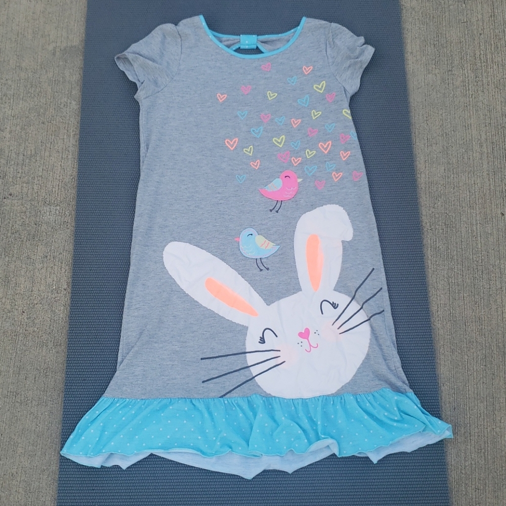 "SO" nightgown